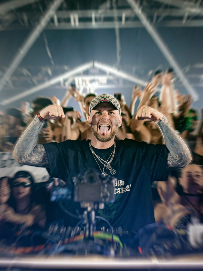 DJ KOBOSIL